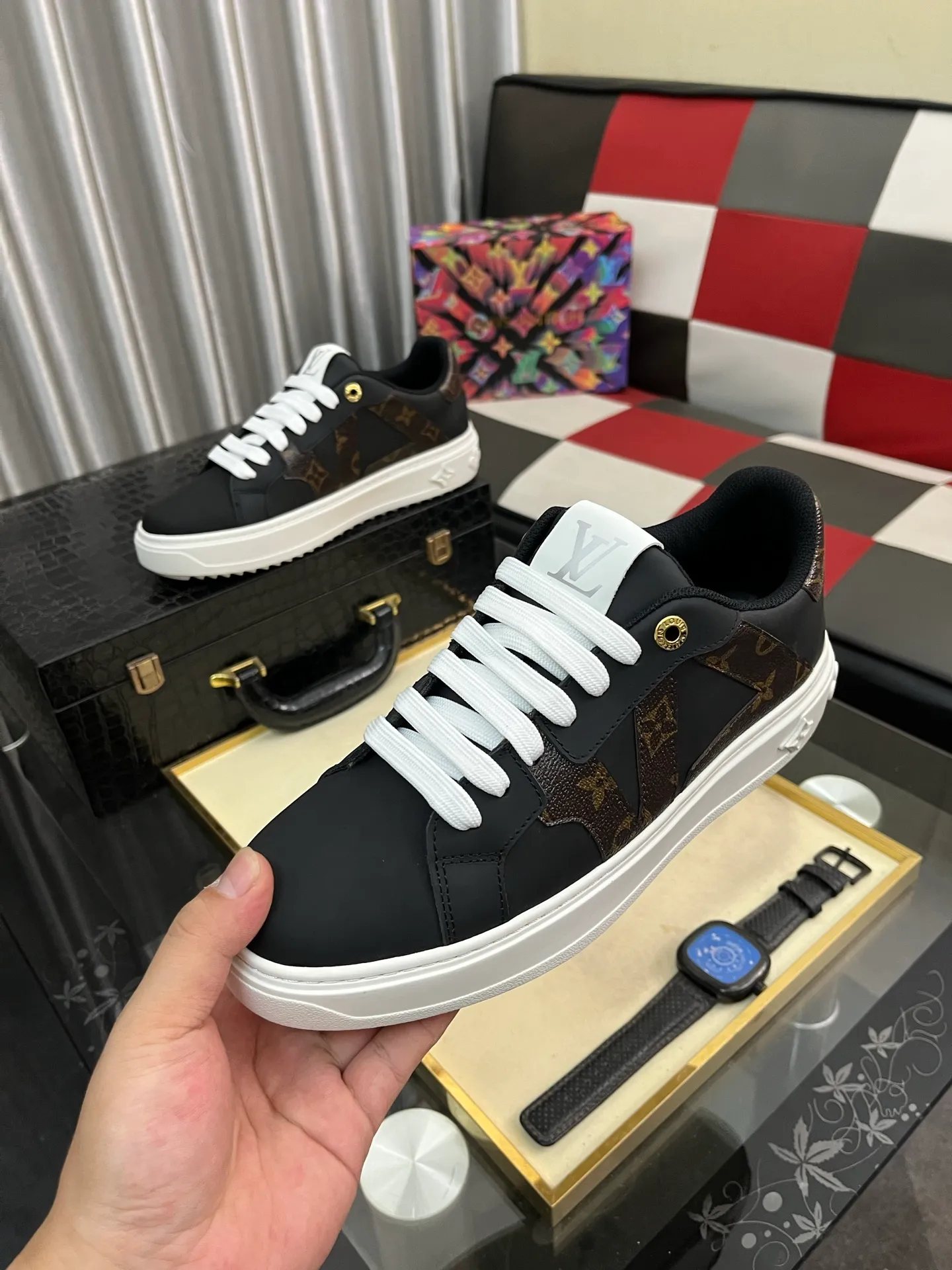 Men's shoes 💰520⌚️⌚️LV Louis Vuitton. The latest fashionable casual shoes are popular in physical stores. New spring and summer comfortable imported custom original cowhide, unique jacquard fabric element design. With sheepskin lining, Lv original bottom, [sun][sun] high-end packaging and high quality💪Details determine the quality, you can enter and leave the counter at will, welcome to compare🇮🇹Number of sizes 38-445️⃣Color options available